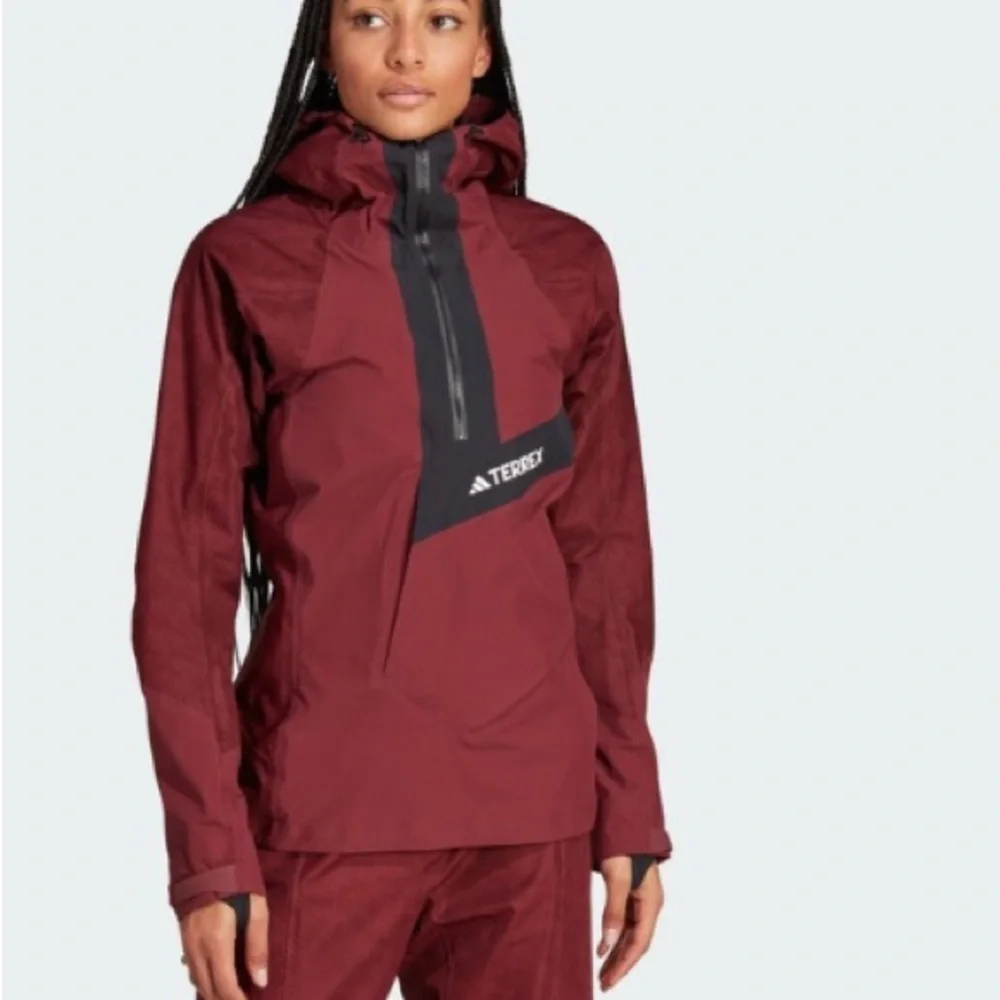 TT: adidas - Women's Terrex Techrock Rain.Rdy Anorak Waterproof Jacket (HU18… - Picture 10 of 16